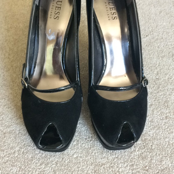 GUESS PEEP TOE PLATFORM PUMPS - Picture 1 of 4